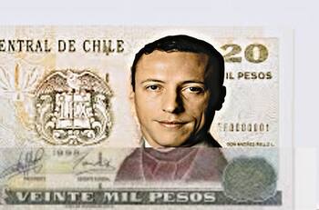 "Plaza Eduardo Carlezzo": Hinchas de La Roja enloquecidos con el abogado del caso Byron Castillo