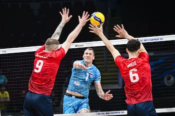 Se veía venir: Chile perdió de forma clara ante Eslovenia en su debut en el Mundial de Vóleibol