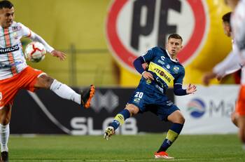 La polémica que involucró a jugador de Everton: sufrió un accidente automovilístico