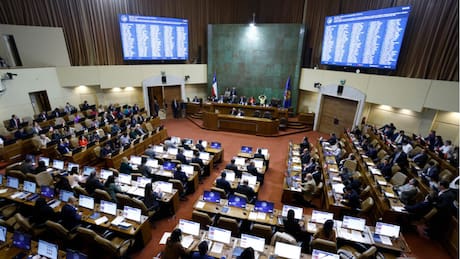 Estas son las 24 personas que ganan más de $10.000.000 en el Congreso: algunos están en el cargo desde 1990