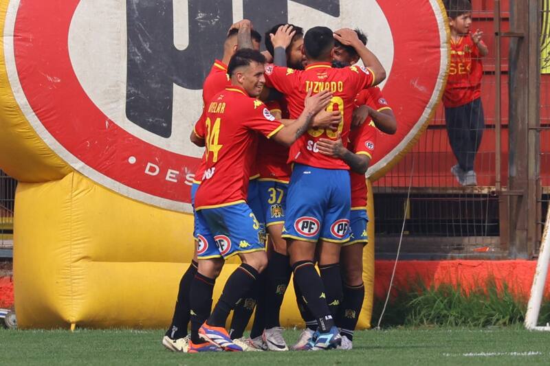 y Leandro Benegas con sus carreras en el limbo.