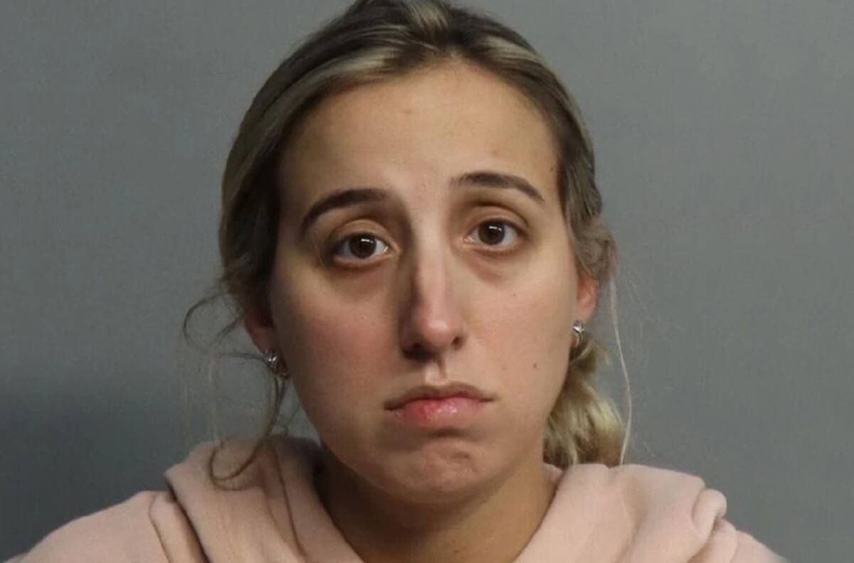 Detienen a profesora acusada de tener sexo con un estudiante de 14 años