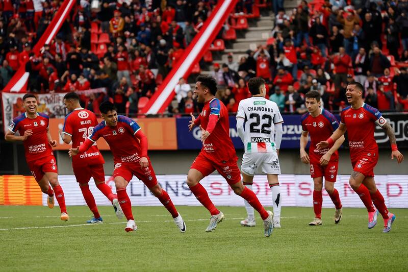 Unión La Calera derrotó a Palestino en el Campeonato Nacional. Agencia Aton