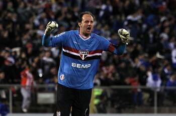 VIDEO | La gloriosa noche de Rogerio Ceni en Sao Paulo ante la UC por Copa Sudamericana
