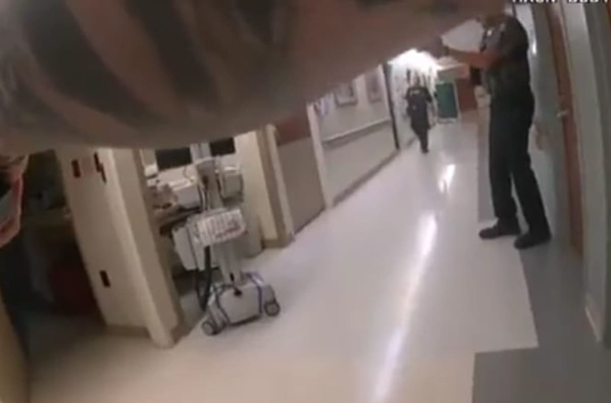 VIDEO | Mujer mata de un disparo a su marido porque no le daban la eutanasia