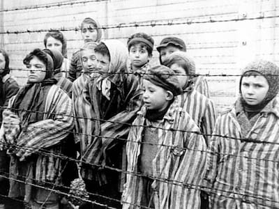 Efemérides de HOY 23 de junio: se da inicio a una de las prácticas más oscuras del Holocausto