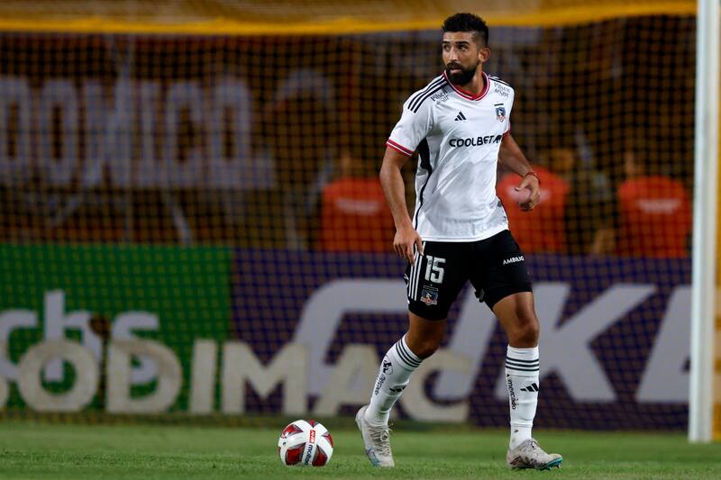quiere revertir su situación en Colo Colo. Foto: Agencia Aton.