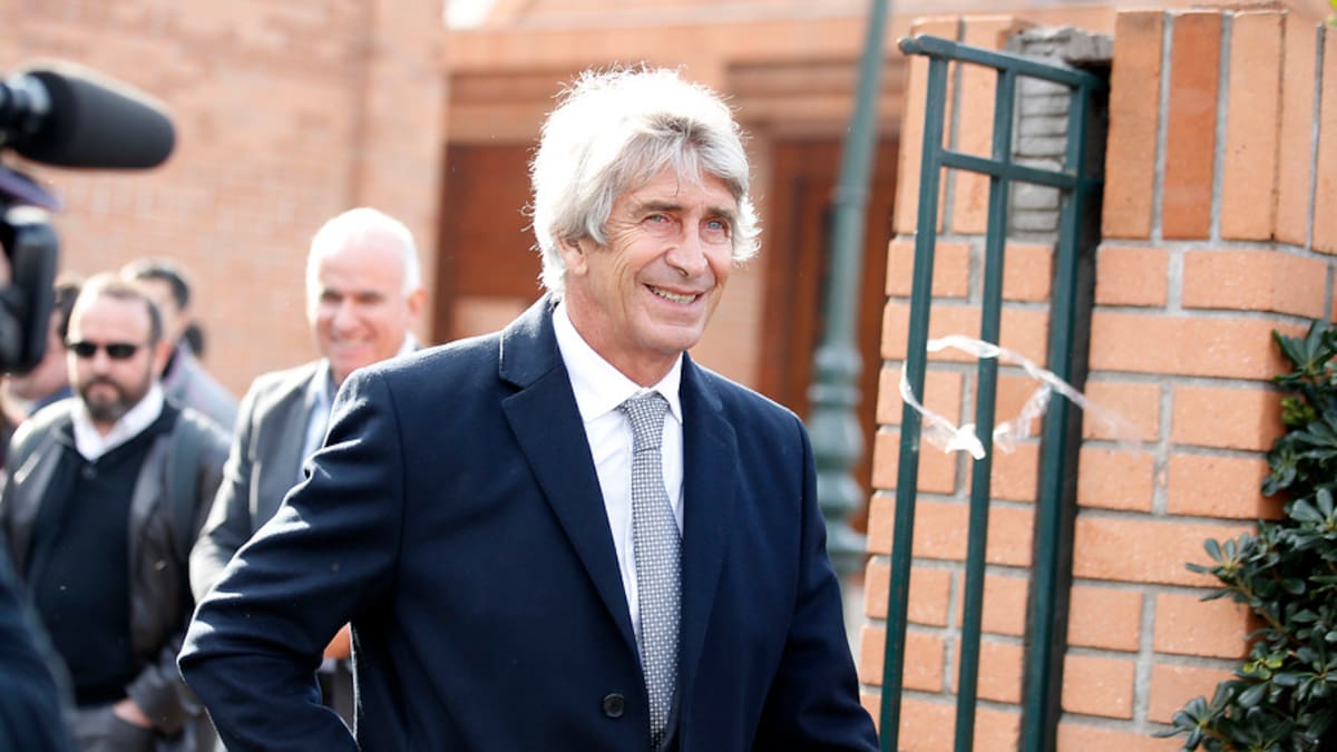 Manuel Pellegrini podría volver a dirigir en La Liga de España