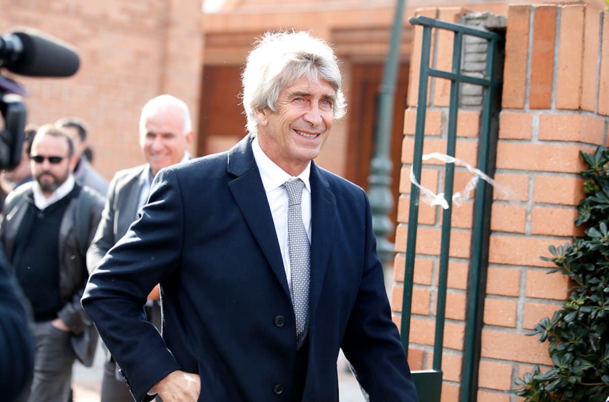 Manuel Pellegrini podría volver a dirigir en La Liga de España