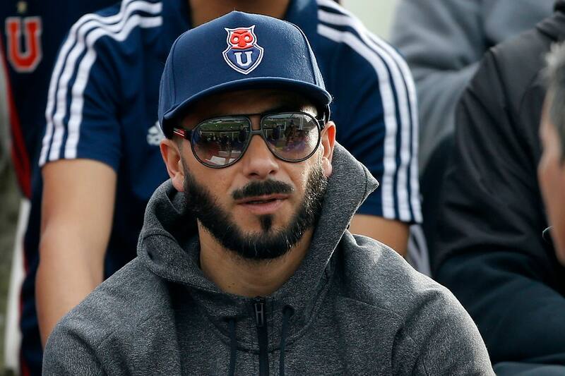 Johnny Herrera se refirió al problema de lateral izquierdo que afecta a la U. Foto: Agencia Aton.