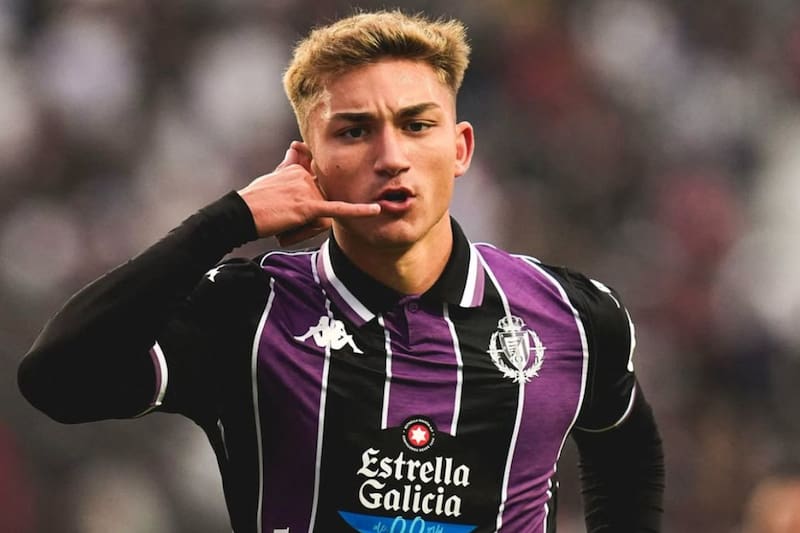 se abrazaron tras seis meses. Créditos: Real Valladolid Instagram