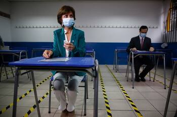 Minsal: Prueba de Transición 2021 se rendirá conforme al calendario