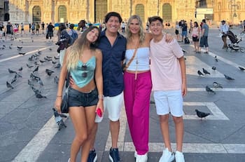 María Alberó e Iván Zamorano celebraron con todo el cumpleaños de su hijo menor en Qatar