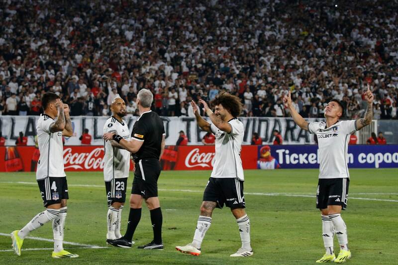 en Copa Libertadores con Colo Colo