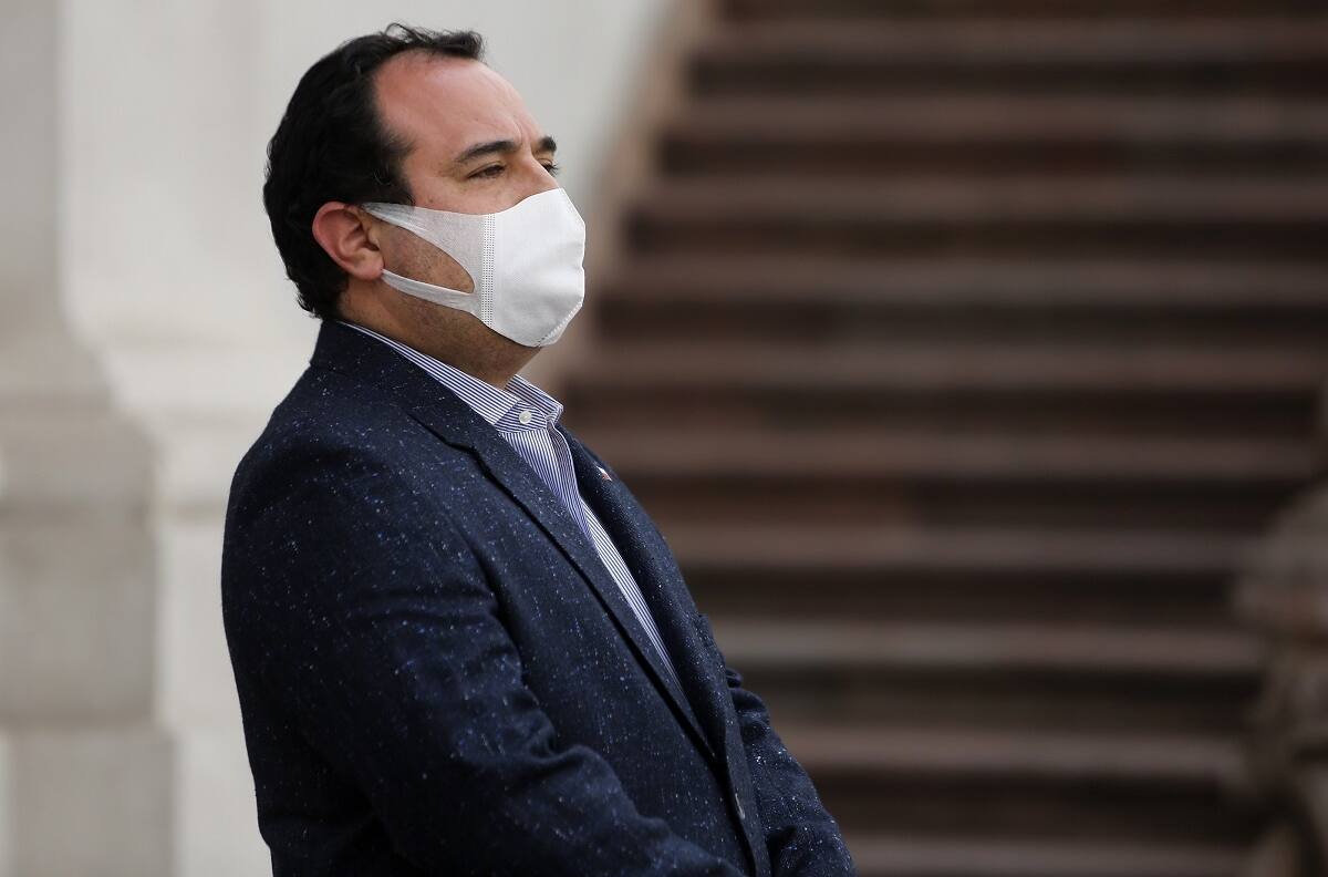 Los cuestionamientos de Daniel Matamala a la “disparidad de criterios” del Gobierno tras el caso de los “utensilios”