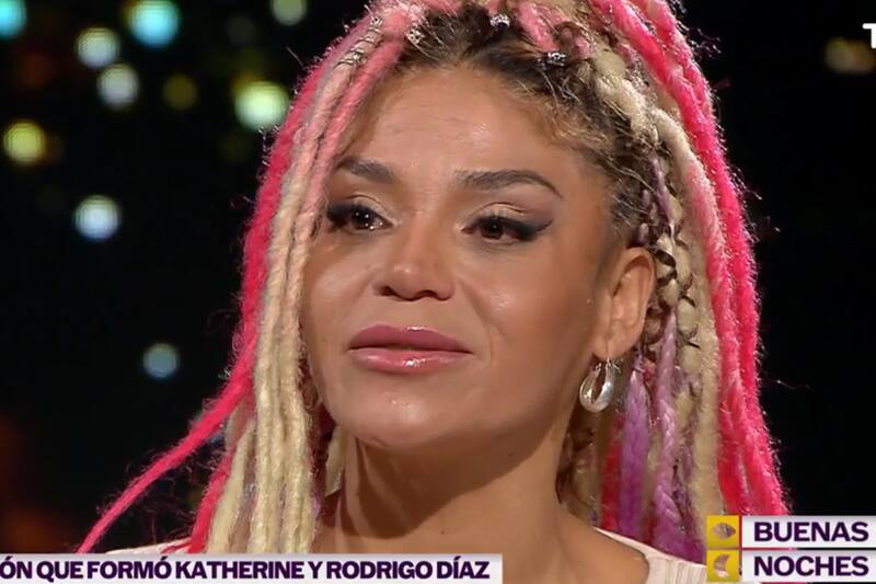 Kathy Orellana en "Buenas Noches a Todos"/ TVN