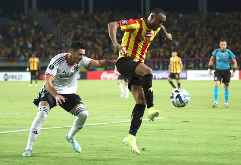 Colo Colo se fue en ventaja por 1-0 al primer tiempo. Crédito: Agencia Aton.