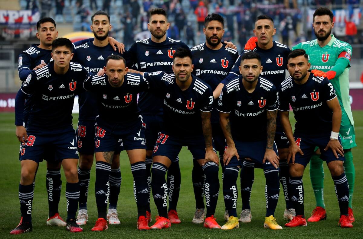 La formación que sueñan en la U con Junior Fernandes y posible inclusión de otros refuerzos