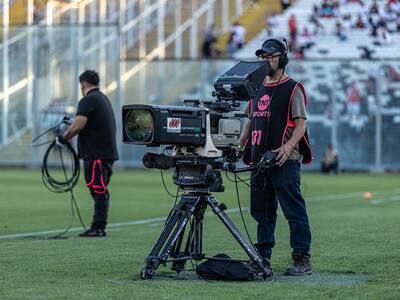 Domingo de Superclásico: así se transmitirán hoy por TV los partidos del fútbol chileno