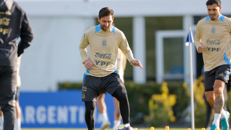 Camiseta cambiada: TV argentina pilló a un brasileño que vive en Chile pero es hincha de Messi