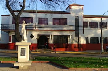 Gobierno invierte más de $100 millones en mejoras de dos colegios de importante ciudad de Chile