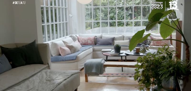 El living de su casa / Canal 13