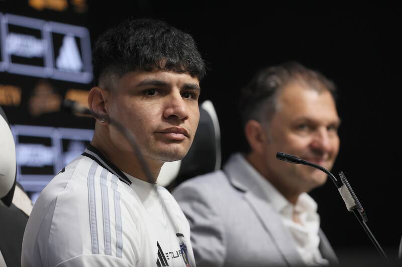 todavía no se suma a Colo Colo.