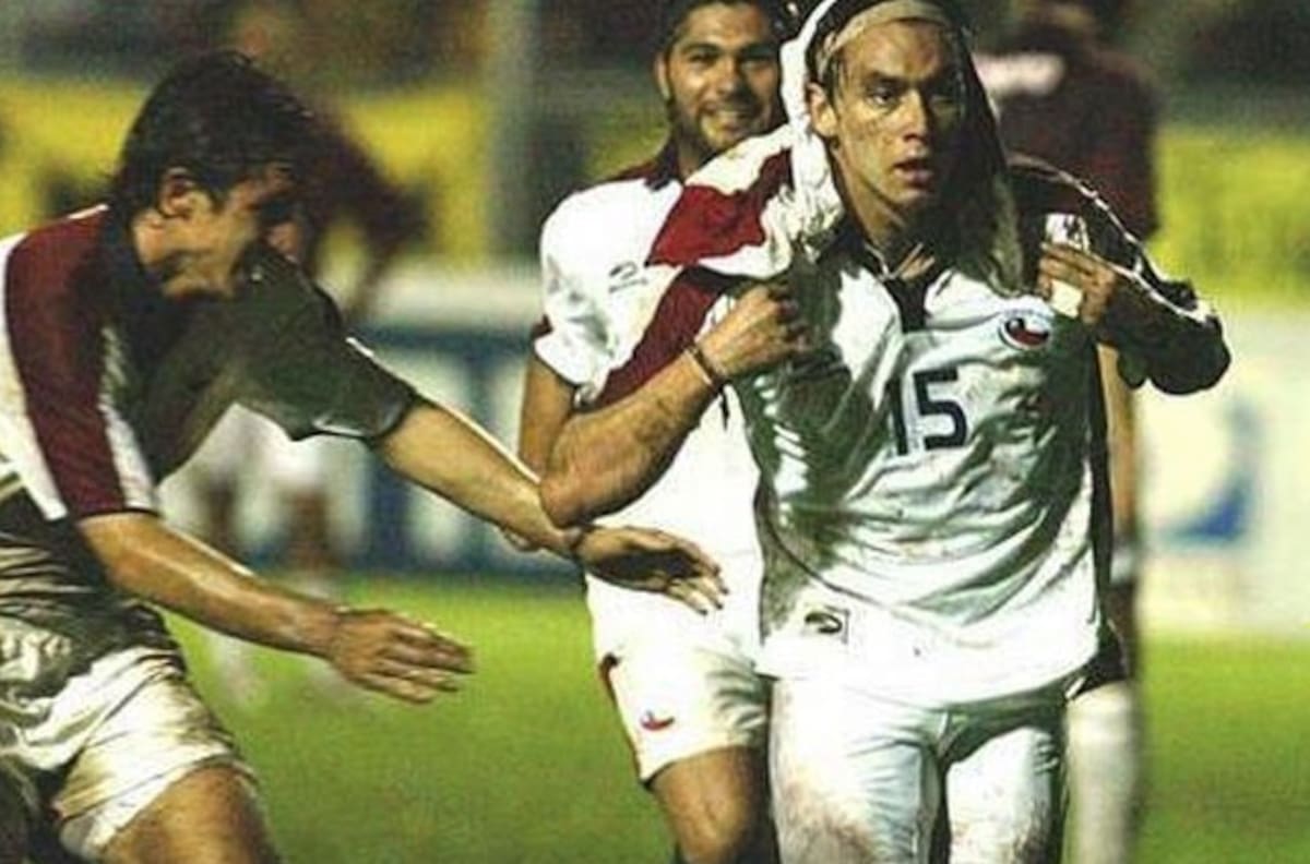 Se cumplen 16 años del gol de Mauricio Pinilla que le dio el agónico triunfo a Chile sobre Venezuela en 2004