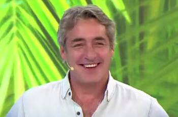 "Las rejas eran para que no se arrancara": Sorprenden a José Luis Repenning al mostrar la casa en Parral donde vivía cuando pequeño