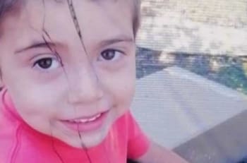 Caso Tomás Bravo: Abogado de la madre advierte que la causa de muerte puede seguir "indeterminada"