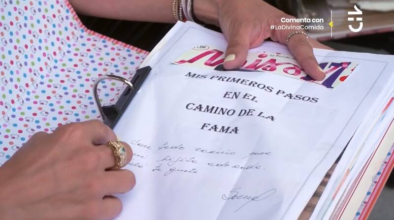 La carpeta que le hizo su madre / CHV