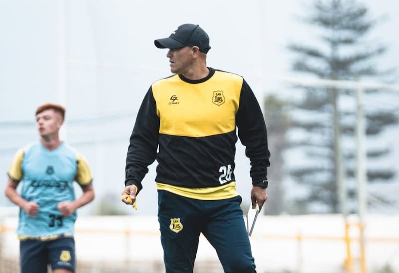 . El Chupete como DT de San Luis. Foto: Instagram San Luis de Quillota.