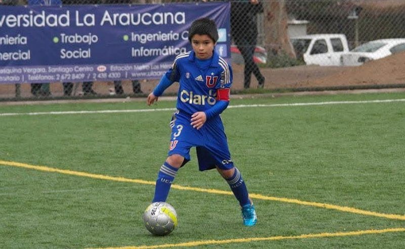 Fue capitán de la U en las divisiones inferiores.
