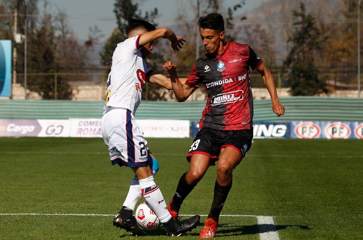¿Qué fue de Jens Buss, el jugador que desató una guerra económica entre Colo Colo y la U?
