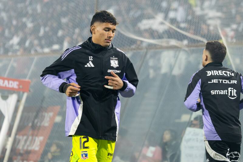 Eduardo Villanueva en el duelo de Colo Colo frente a Ñublense por la Liga de Primera 2025. Foto: Felipe Escobedo