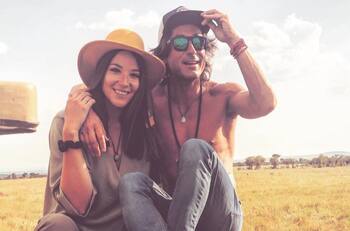 “Conocí a estas nenas viajando”: Kel Calderón y su felicidad al presentar a las nuevas amigas que hizo durante sus aventuras con Claudio Iturra