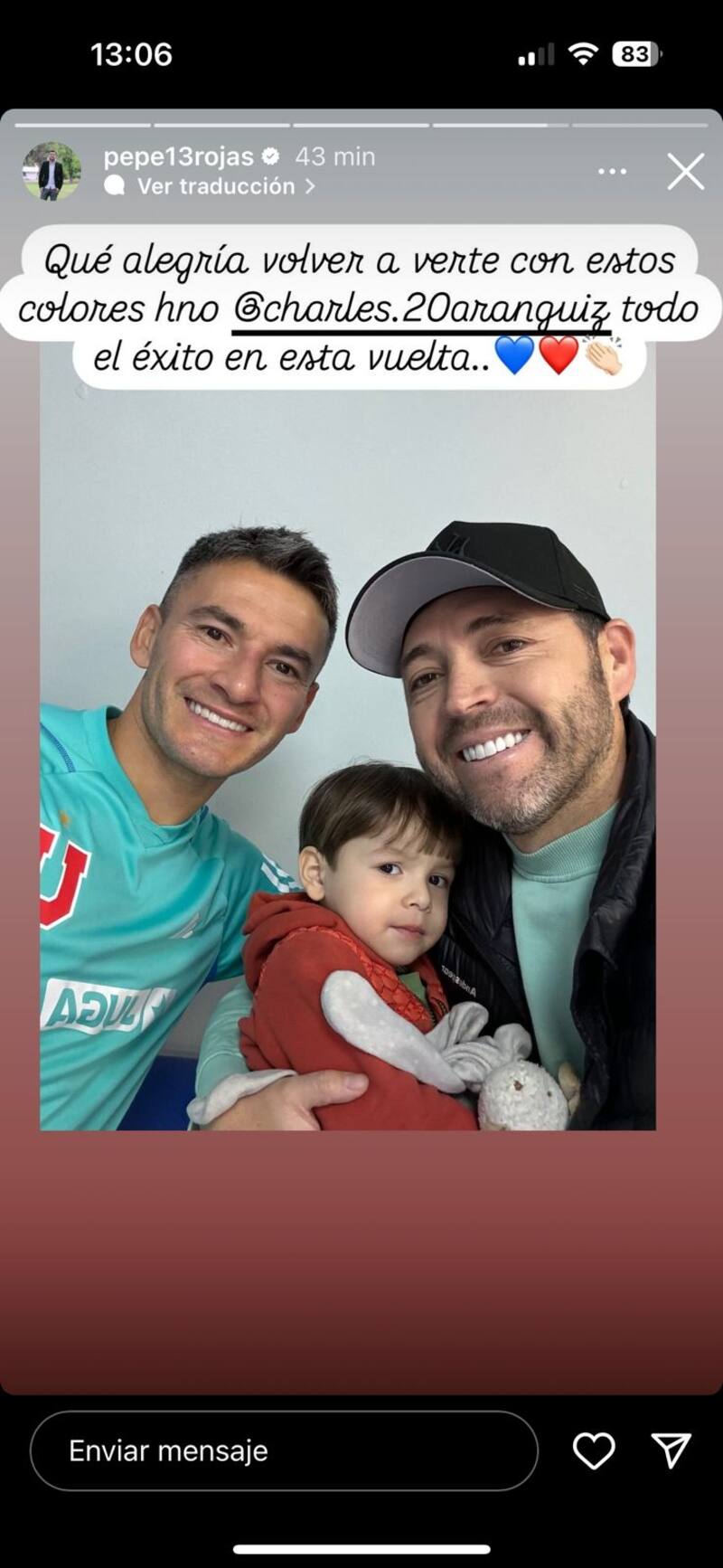 Pepe Rojas "oficializó" la llegada de Charles Aránguiz.