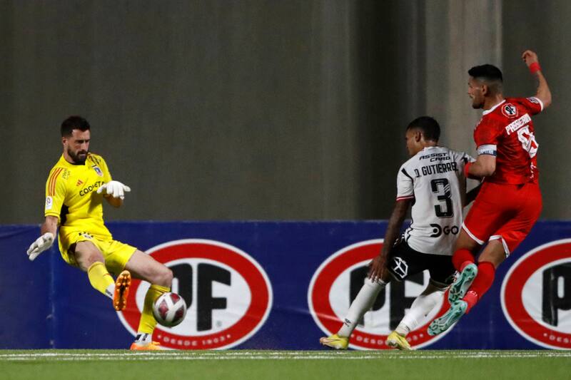 Fernando De Paul se lució en la visita de Colo Colo a Unión La Calera por la fecha 12 del Campeonato Nacional 2023. (Foto Agencia Aton)