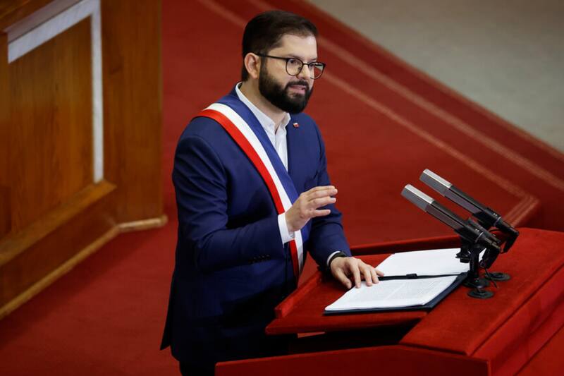 Uno de los anuncios fue el aumento de la PGU.