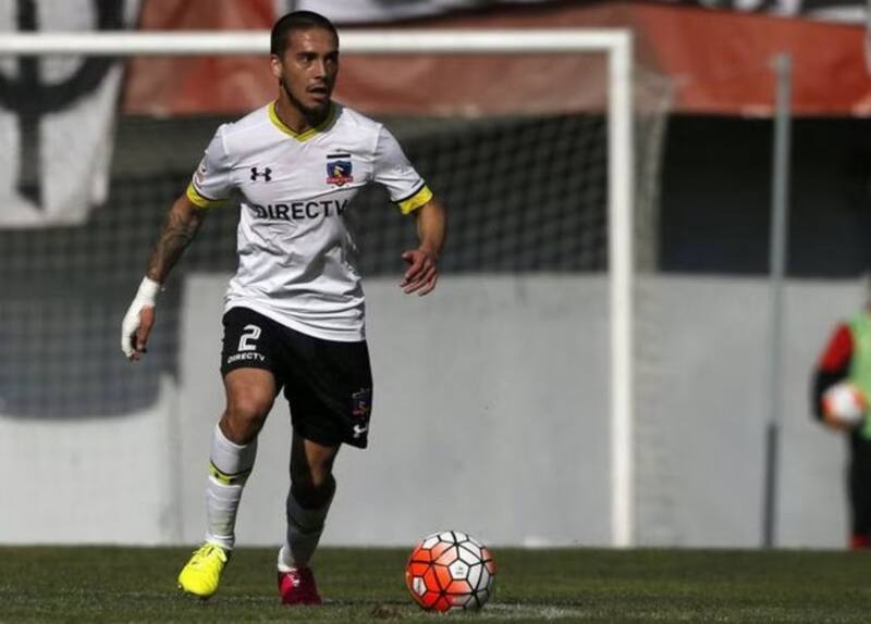 Henry Sanhueza jugando por Colo Colo en 2016