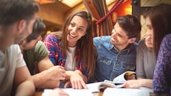 Estas son las mejores carreras para estudiar en la Universidad Andrés Bello: Sueldos superan $1.000.000