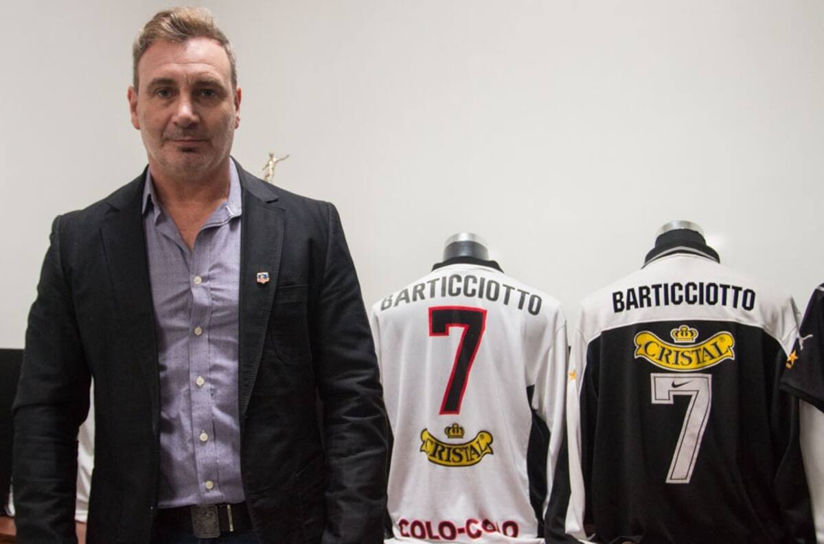 La revolucionaria propuesta de Barticciotto para sacar a Blanco y Negro de Colo Colo