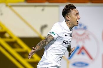 Martín Rodríguez y César Pinares anotaron en la goleada por 4 a 1 del Altay ante el Alanyaspor
