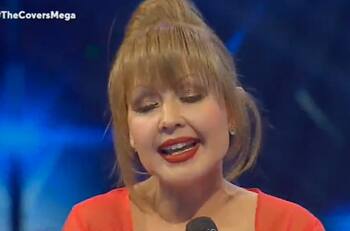 Denisse Malebrán se emociona hasta las lágrimas tras potente interpretación de Palmenia Pizarro