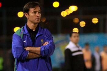 La desconocida función de un ex campeón con la UC en el plantel de Ariel Holan