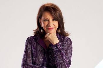 "La aeronave se enterró en la pista": Gloria Simonetti y el grave accidente de avión que casi le costó la vida