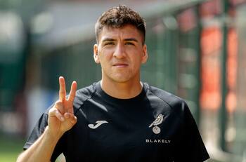 VIDEO | Dejó atrás la Copa América: Marcelino Núñez empezó la pretemporada con el Norwich