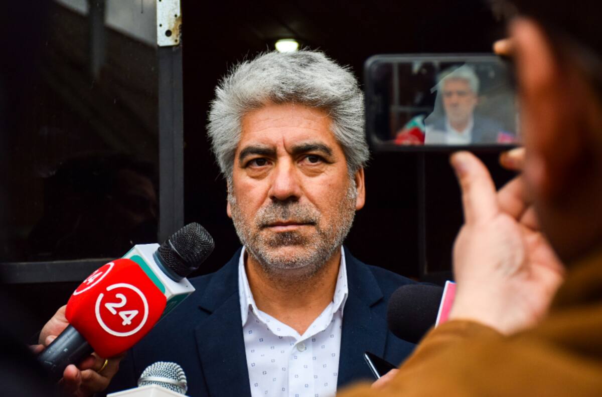 Papá de Antonia Barra pidió que Canal 13 reintegre a periodista y editora tras polémico comentario