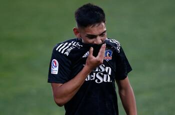 "Entrenar de mejor manera" y "hacer un mea culpa": ex DT de Joan Cruz y su representante se refirieron al completo momento que vive el jugador en Colo Colo