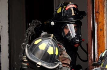 VIDEO | Incendio dejó dos casas afectadas y una decena de damnificados en Antofagasta